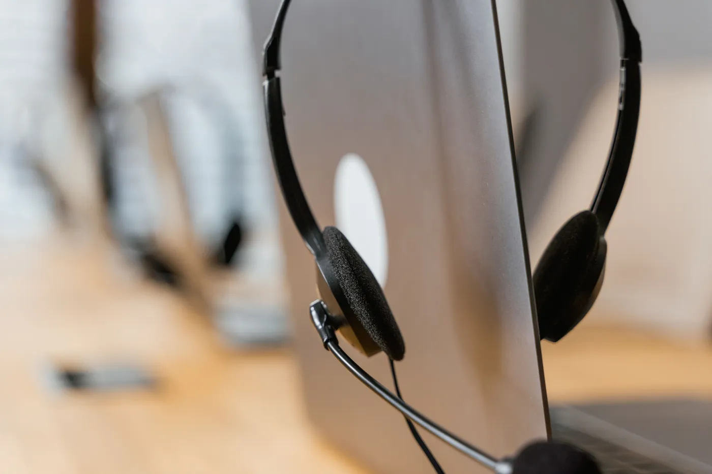 A support headset beside a workstation